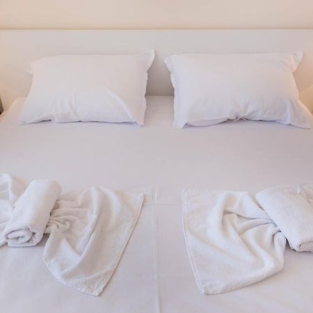 Blue Lagoon Seafront Apartments Варна Екстериор снимка